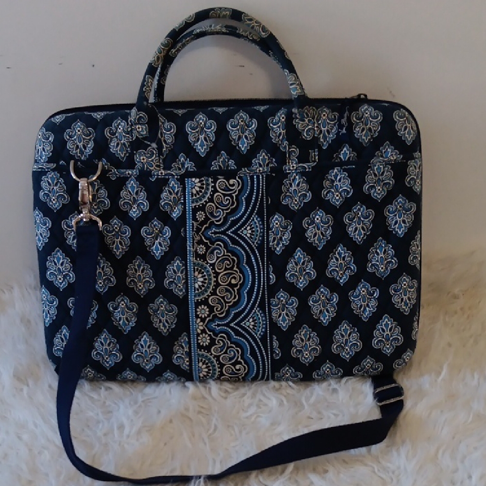 Stylish Vera Bradley Women's Laptop Bag